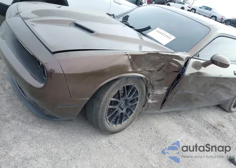 2018 Dodge Challenger Sxt z USA, uszkodzony, nr VIN 2C3CDZAG0JH236053